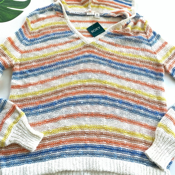 🌸ROXY Snow White Rainbow Sweater🌸 - Picture 6 of 8
